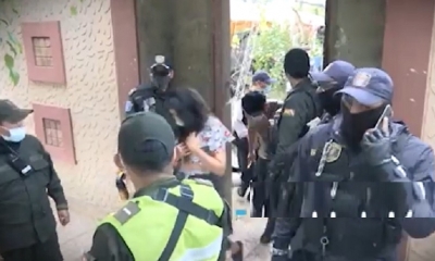 Más de 200 jóvenes fueron arrestados/Foto. Captura de pantalla
