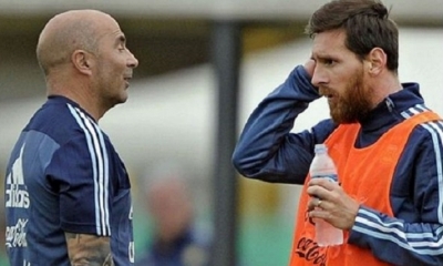 Sampaoli y Messi durante un entrenamiento. Foto: Internet