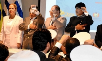 Angélica Sosa en un acto con el presidente Morales/Foto. RRSS