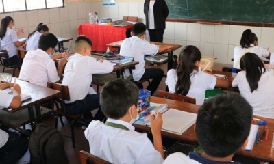 Estudiantes vuelven a clases presenciales en Santa Cruz 