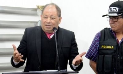 El ministro de Gobierno, Carlos Romero