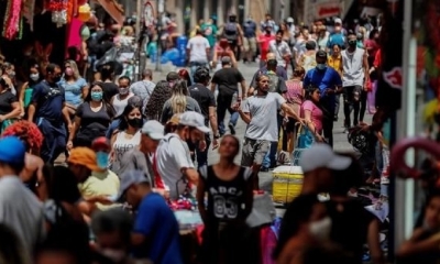 La tradicional fiesta de Año Nuevo en Sao Paulo suele reunir unas dos millones de personas en la icónica Avenida Paulista.