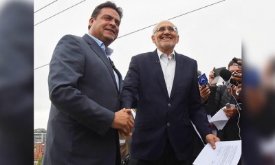 El alcalde Luis Revilla y el candidato a la presidencia Carlos Mesa. | Foto archivo | APG