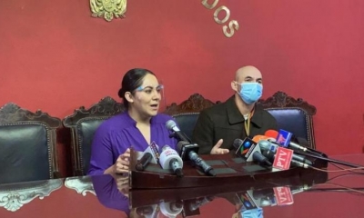 Samantha Nogales y Fernando Vaca, de CC.