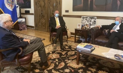 El ministro de Gobierno, Arturo Murillo, junto al secretario general de la Organización de los Estados Americanos (OEA), Luis Almagro. | @ArturoMurill