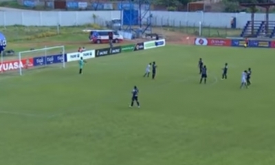 Warnes fue el escenario para el encuentro futbolero/Foto. Captura de pantalla 
