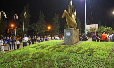El Gobernador Adrián Oliva señaló que el Bicentenario permitió que “aflore el amor por nuestra tierra, que es lo que nos une