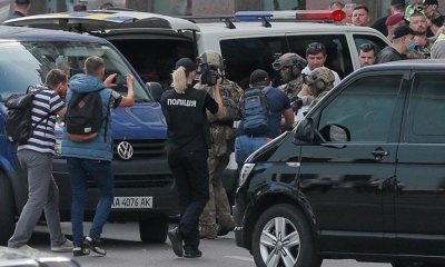Fuerzas militares detienen al atacante que tomó rehenes en Kiev. | EFE