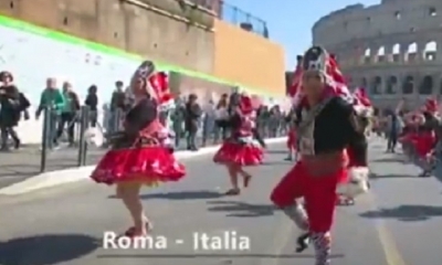 Varias fraternidades mostraron el carnaval boliviano/Foto. Captura de pantalla 