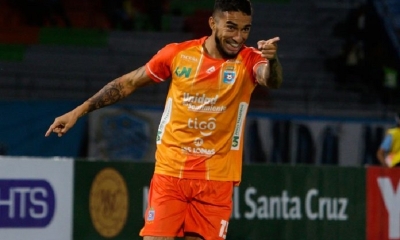 Rafinha jugador de Blooming de  Santa Cruz.