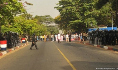 Al menos 29 muertos en una estampida durante celebración religiosa en Liberia.
