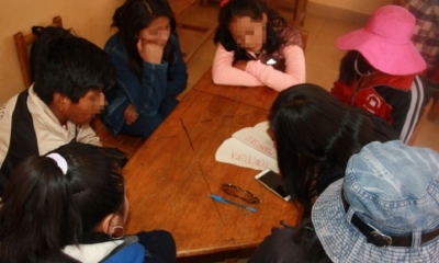 Un grupo de jóvenes en el taller del programa. Foto: SJM