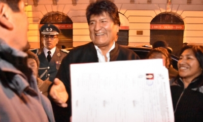 Evo Morales con los canillitas de La Paz/Foto. RRSS