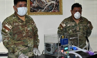 Efectivos de la Armabol presentando el 