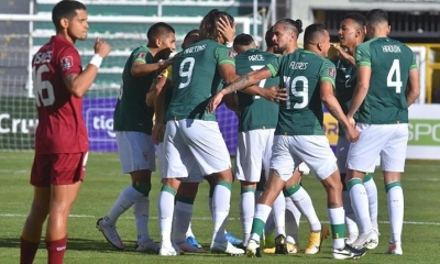 Jugadores de la Verde festejan el gol de Martins frente a Venezuela. | APG