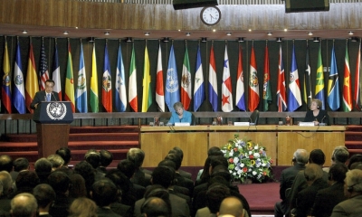 Conferencia de la CEPAL con la participación del primer ministro chino, Li Keqiang, y la presidenta de Chile, Michelle Bachelet.