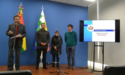 Viceministro de Coordinación con Movimientos Sociales Alfredo Rada en conferencia de prensa sobre el impuestazo de Goni y Mesa