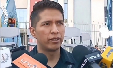 El presidente de la Cámara de Senadores, Andrónico Rodríguez, en un encuentro con los medios. 