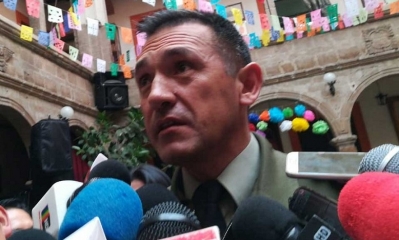 Coronel Russo de la Interpol explicó el procedimiento. Foto: ERBOL.