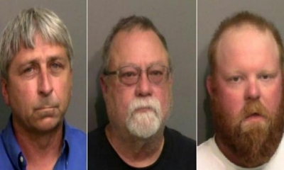 William Bryan (izquierda), Gregory McMichael (C) y Travis McMichael (derecha) fueron declarados culpables del asesinato de Ahmaud Arbery 
