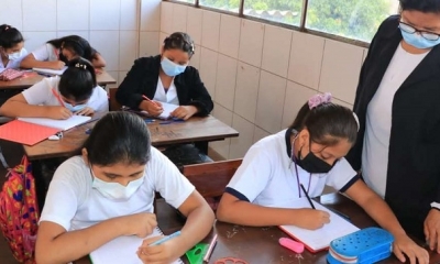 Escolares retornaron a clases presenciales este lunes 
