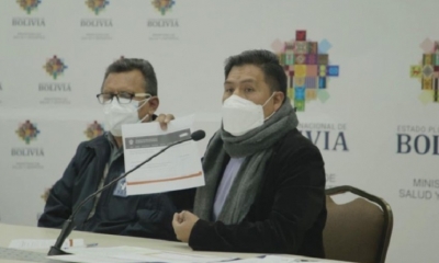 El ministro de Salud, Jeyson Auza