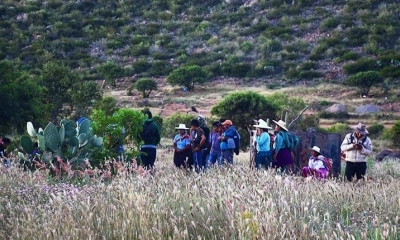 Comunarios resguardan su lotes/Foto. Carlos López
