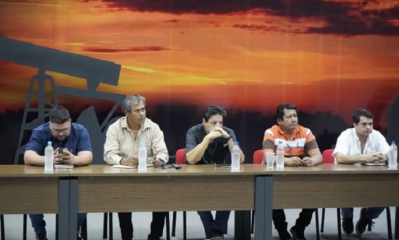 Los representantes del sector cañero en la reunión con el Gobierno
