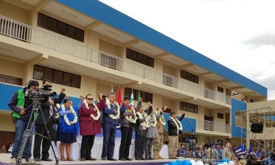 El presidente Evo entregó una moderna unidad educativa técnico humanística 
