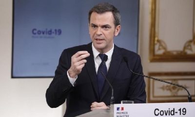 Olivier Véran, ministro de Sanidad, en conferencia de prensa. | Fuente: EFE