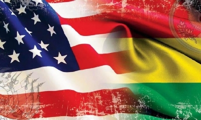 Banderas de Estados Unidos y Bolivia. | Web
