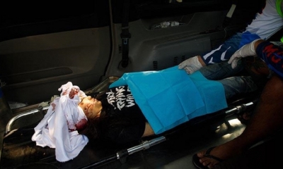 Un herido durante las protestas es trasladado a un centro médico