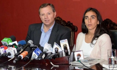 José Alberto Gonzales y Gabriela Montaño