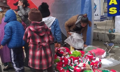 Gremiales se enfrentan en feria navideña