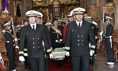 Traslado de los restos del héroe del Pacífico, Eduardo Abaroa. Foto: ABI