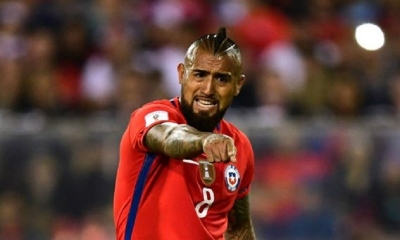 Arturo Vidal no estará ante Brasil por expulsión en el partido contra Ecuador