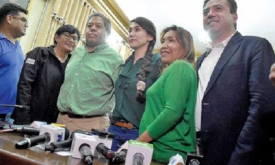 Rosmery Llusco, concejal de Demócratas/Foto. RRSS