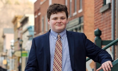 Ethan Sonneborn, candidato para elección primaria que se celebrará en el estado de Vermont.