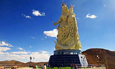 Monumento de la Virgen del Socavón 