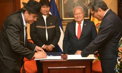 Así fue le firma del convenio/Foto. ABI