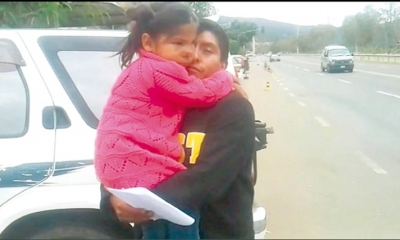 Una niña de seis años de edad habría sido víctima de agresión física por parte de su madre
