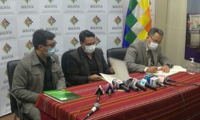El contrato fue firmado por el gerente general de Easba, Boris Alcaraz, y el director ejecutivo de Delizia, Felipe Vera