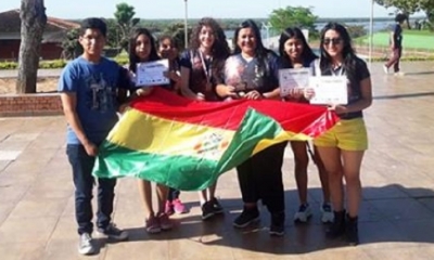 Adriana Vásquez Barrios, estudiante del colegio Santa Ana de Chuquisaca/Foto. RRSS