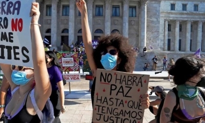 Las mujeres decidieron salir y hacer un llamado a los Gobiernos ante la otra pandemia: la violencia machista.