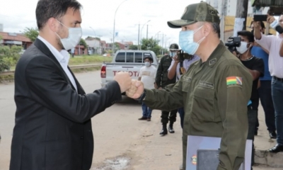 Ministro de Gobierno y Comandante de la Policía/Foto. FB