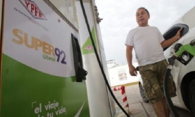 El nuevo combustible se expende en 19 surtidores de Santa Cruz