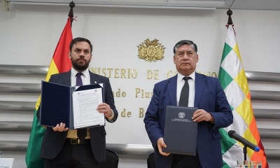 El Fiscal General del Estado, Juan Lanchipa Ponce, y el Ministro de Gobierno, Eduardo Del Castillo.