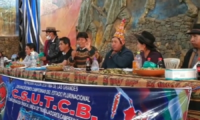 Ampliado campesinos en Cochabamba.