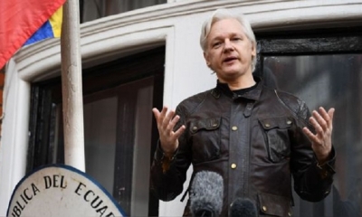 Julian Assange en el 2017, durante su estadía en la embajada de Ecuador | Fuente: AFP