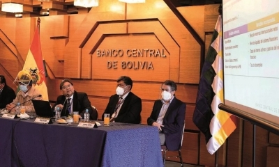 El presidente del BCB, Edwin Rojas,presentó la Encuesta de Expectativas Económicas.
